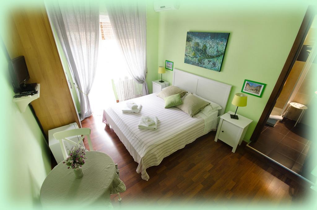 Bed A San Pietro Bed & Breakfast Rome Room photo